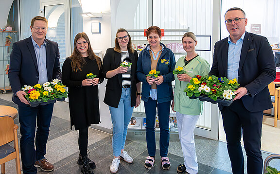20250212_Besuch_Pflegeheim_Obernberg_und_Eberschwang_Valentinsaktion_HQ-29.jpg  