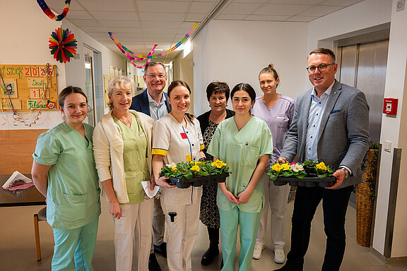20250212_Besuch_Pflegeheim_Ried_Valentinsaktion_HQ-13.jpg  
