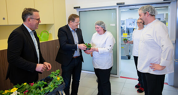20250212_Besuch_Pflegeheim_Obernberg_und_Eberschwang_Valentinsaktion_HQ-7.jpg  